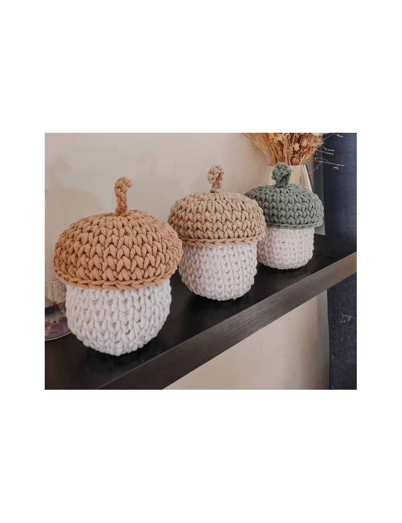 Panier de rangement "Gland" en crochet