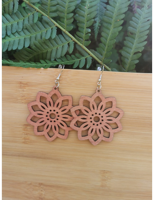 Boucle d'oreille en bois - Motif Fleur